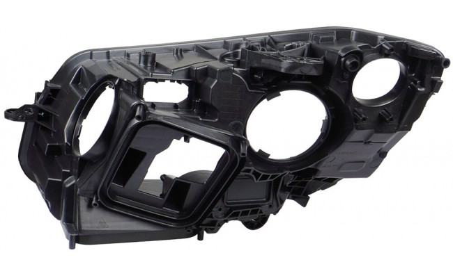 Корпус фари Mercedes-Benz C-Class W205 LED Multibeam 2018-2021 рестайлінг (правий)